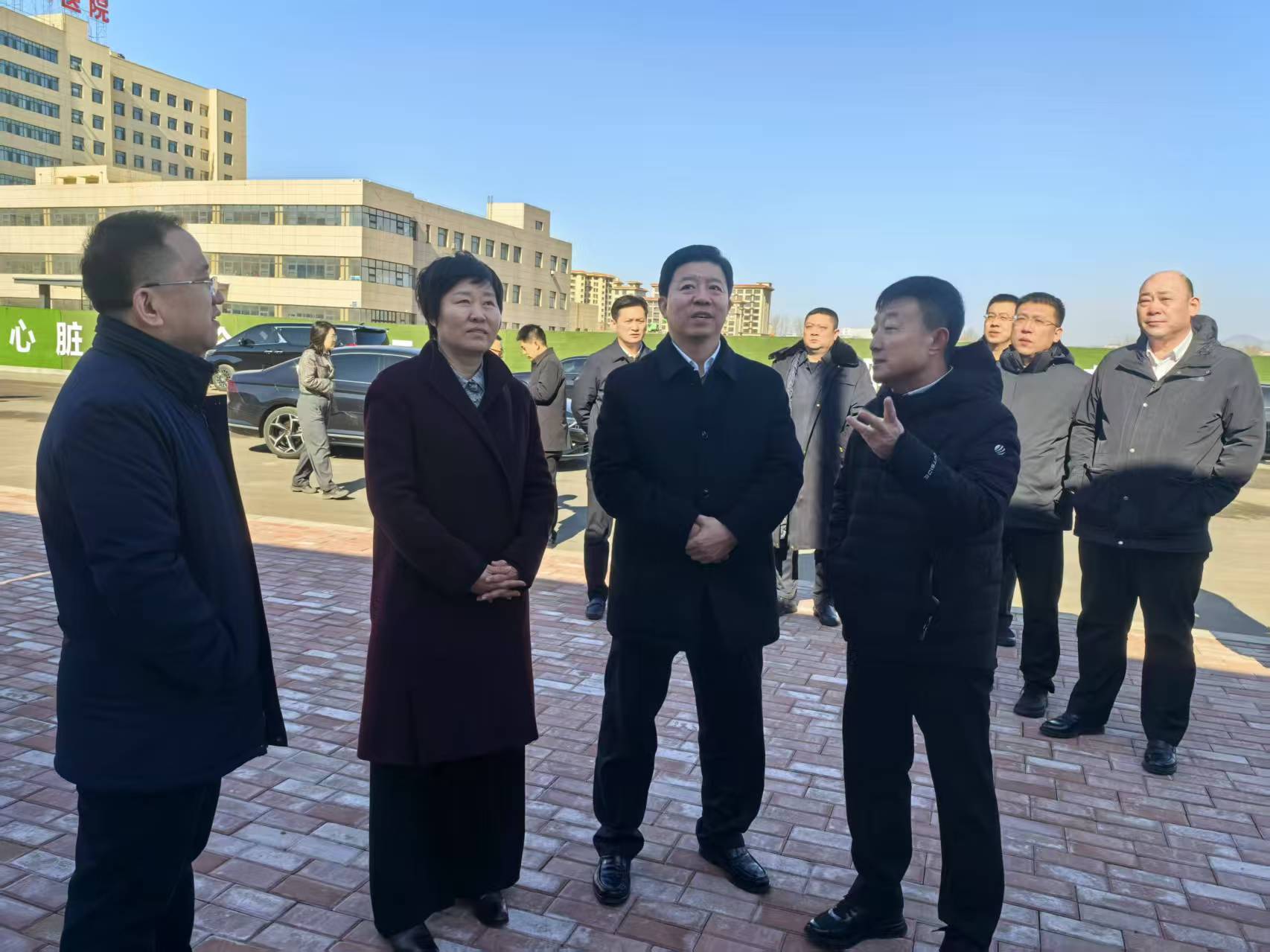 市委书记杨军生在龙港区调研 擘画卫生健康事业高质量发展新篇章(图2) 市委书记杨军生在龙港区调研 擘画卫生健康事业高质量发展新篇章(图2)